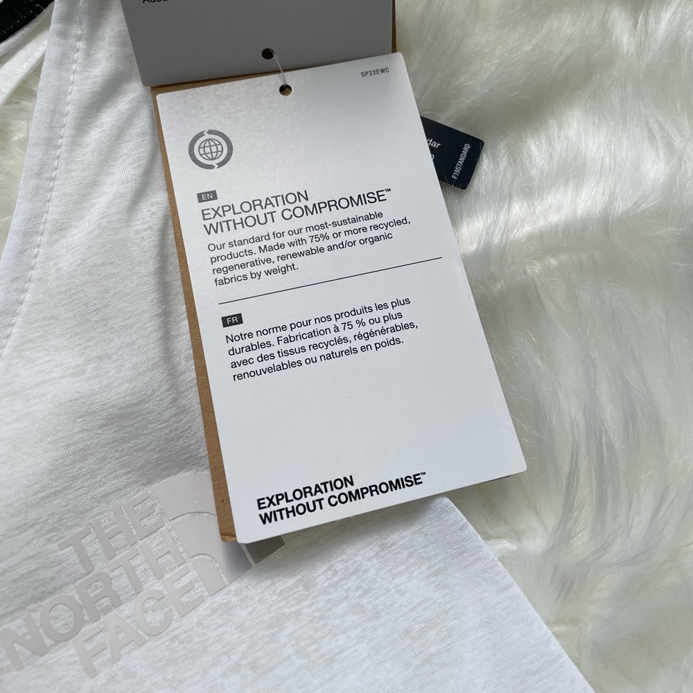 NWT - The North Face Sunriser Tank - Picture 9 of 12